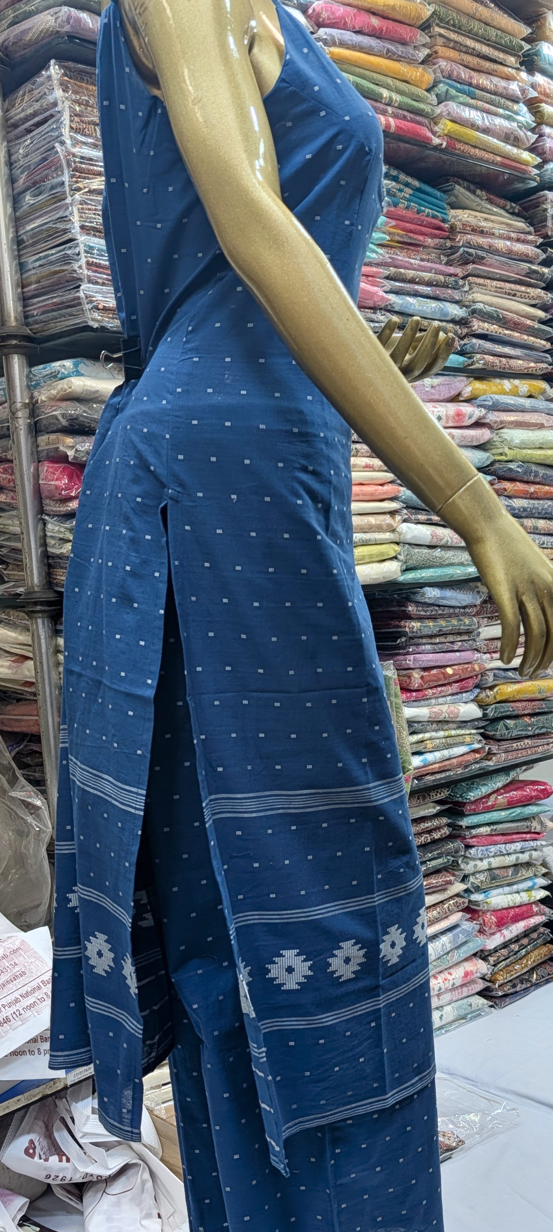 Two piece ready to wear set